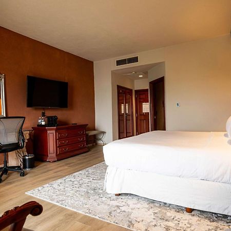 Hotel Hilton San Luis Potosí Extérieur photo